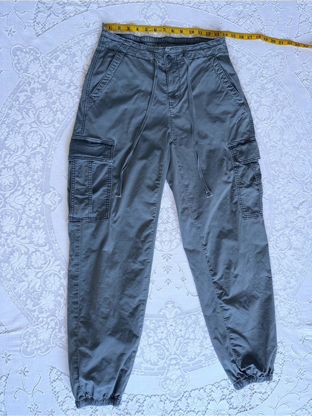 American Eagle Green Grey Cargo Joggers Pants Size 4 Regular Drawstring Stretch